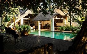 Hakunamatata Lodge & Health Spa